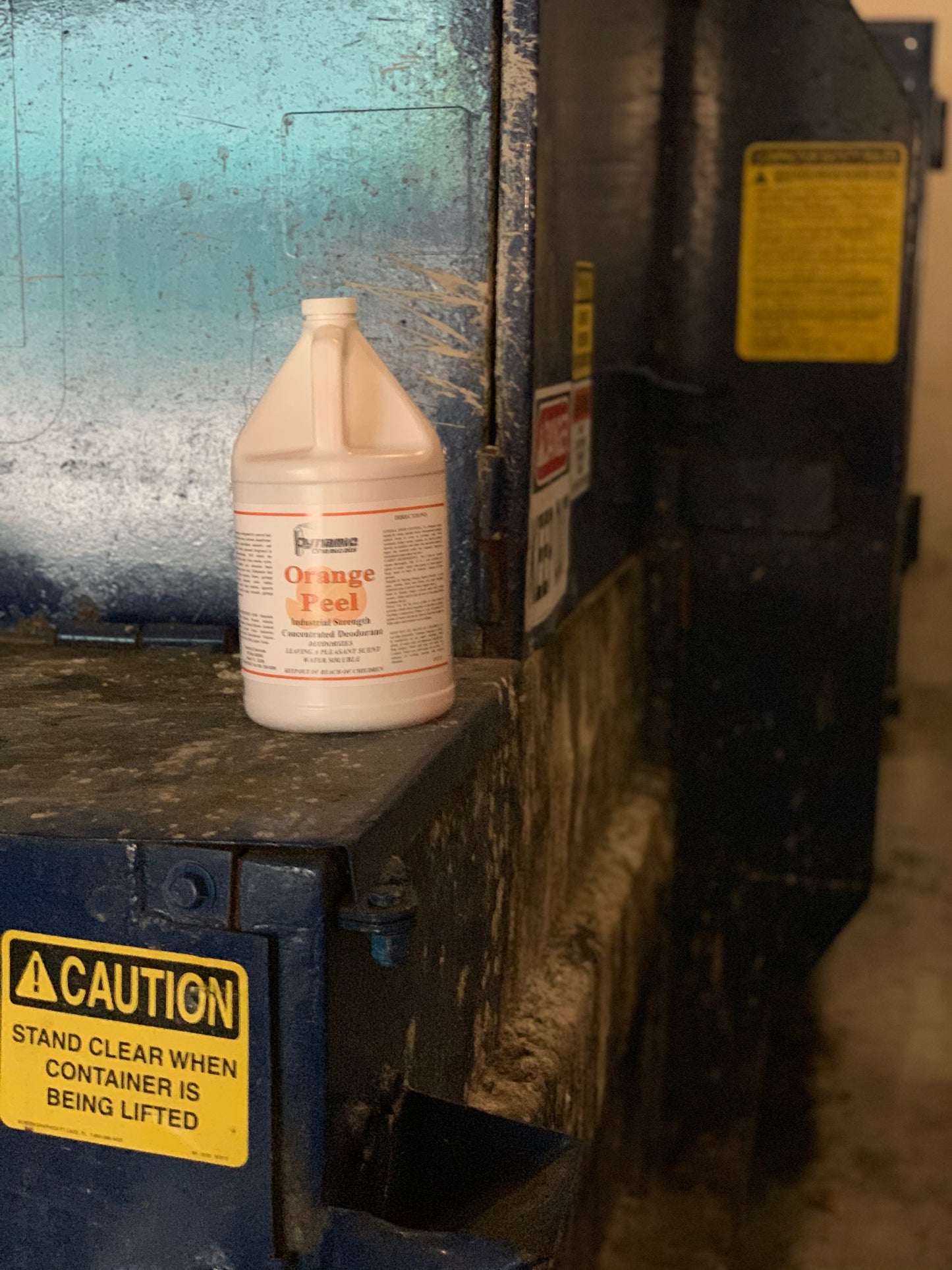 ORANGE PEEL INDUSTRIAL STRENGTH CONCENTRATED DEGREASER & DEODORIZER (QUARTS)